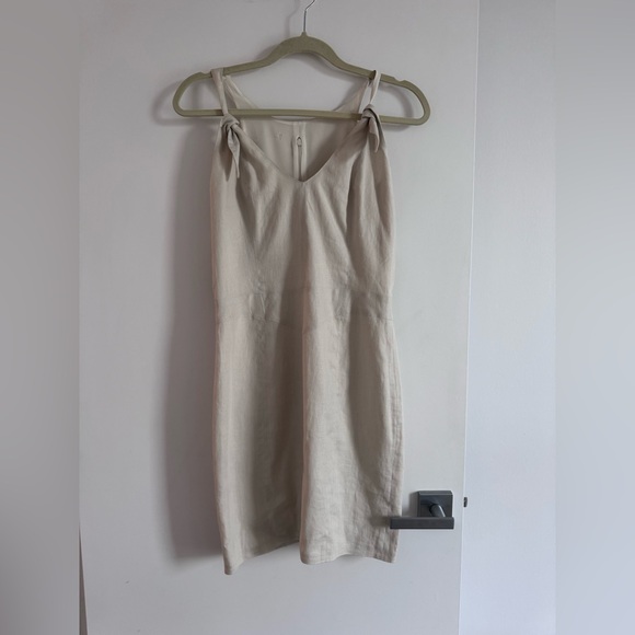 Giorgio Armani Dresses & Skirts - Vintage Giorgio Armani Linen Dress (Presumed 90s) – Size S quiet luxury